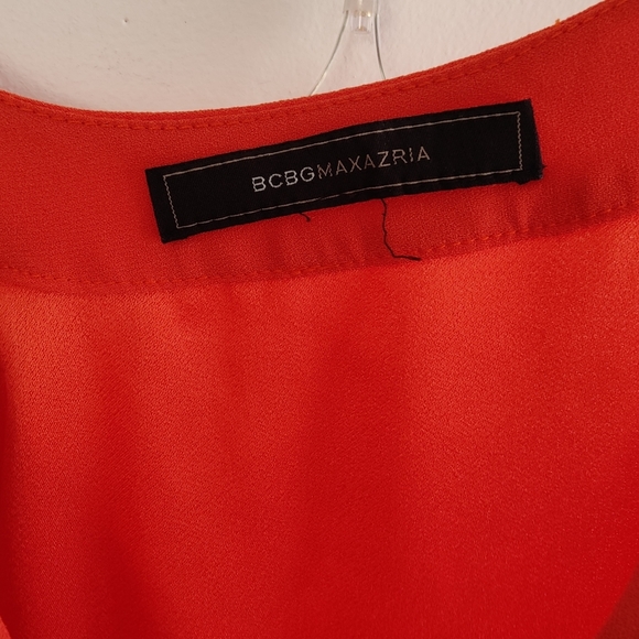BCBG MazAzeria Tank Blouse / Size Large - Picture 6 of 6